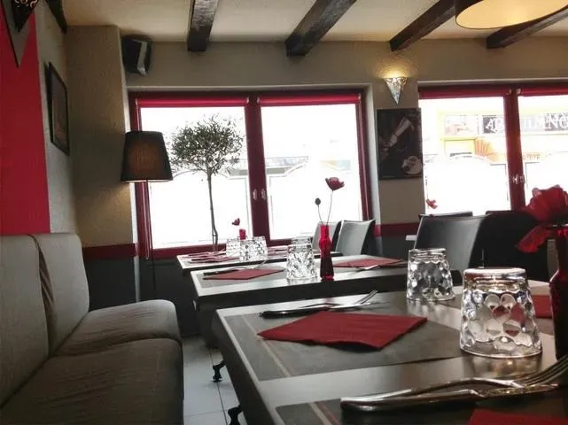 pizza-a-emporter-plyrin